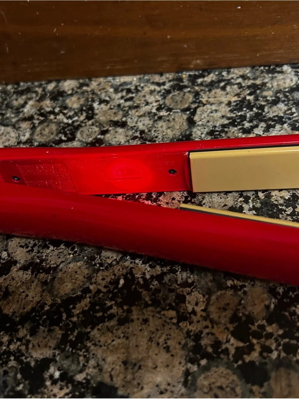 Ultra Chi Red Ceramic Hair Straightener with Gold Plates